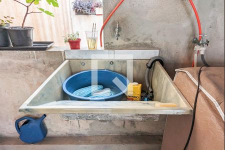 Casa para alugar com 207m², 2 quartos e 2 vagas Casa para alugar com 207m², 2 quartos e 2 vagasÁrea de serviço