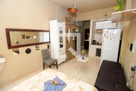 Quarto de kitnet/studio para alugar com 1 quarto, 30m² em Centro, Rio de Janeiro