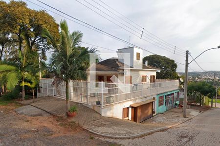 Casa à venda com 386m², 3 quartos e 2 vagasFachada