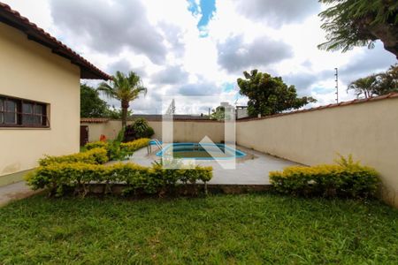 Casa à venda com 4 quartos, 200m² em Harmonia, Canoas