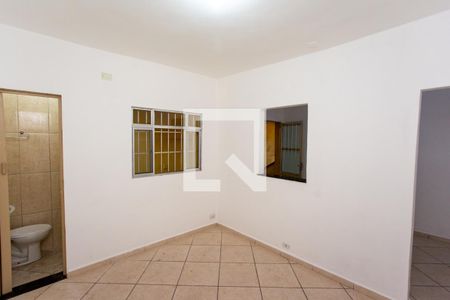 Quarto de casa para alugar com 1 quarto, 60m² em Campanário, Diadema