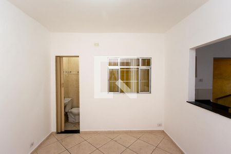 Quarto de casa para alugar com 1 quarto, 60m² em Campanário, Diadema