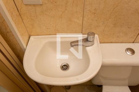 Banheiro de casa para alugar com 1 quarto, 60m² em Campanário, Diadema
