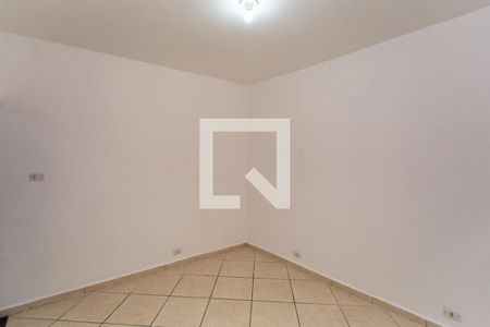 Quarto de casa para alugar com 1 quarto, 60m² em Campanário, Diadema