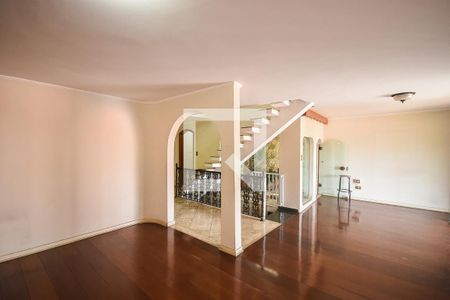 Sala de casa à venda com 4 quartos, 340m² em Jardim Londrina, São Paulo