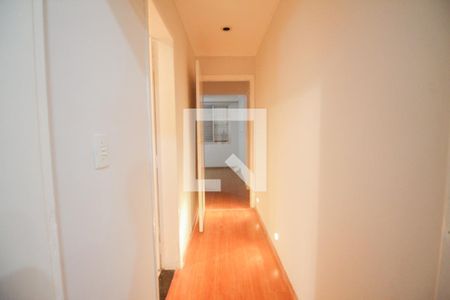 Apartamento à venda com 92m², 2 quartos e 2 vagasDetalhe Corredor