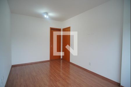 Apartamento para alugar com 96m², 2 quartos e 1 vaga Apartamento para alugar com 96m², 2 quartos e 1 vagaSuite