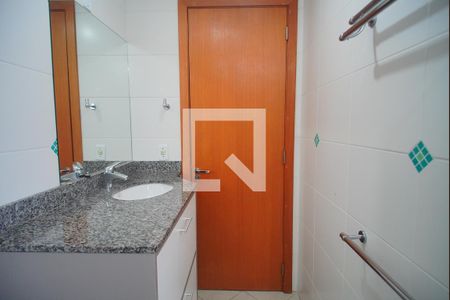 Apartamento para alugar com 96m², 2 quartos e 1 vaga Apartamento para alugar com 96m², 2 quartos e 1 vagaBanheiro