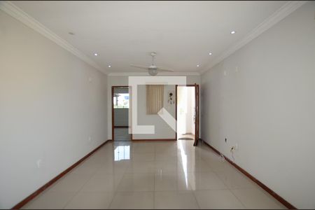 Sala de apartamento para alugar com 4 quartos, 270m² em Oswaldo Cruz, Rio de Janeiro