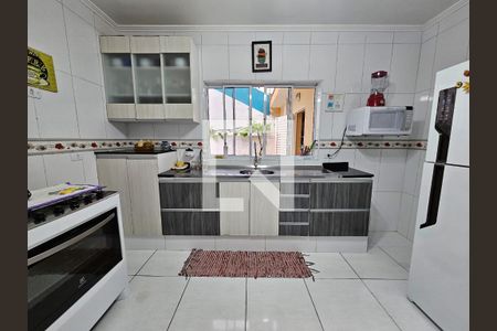 Casa à venda com 250m², 3 quartos e 2 vagasCozinha