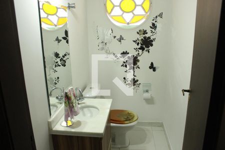 Apartamento para alugar com 165m², 3 quartos e 1 vagaLavabo