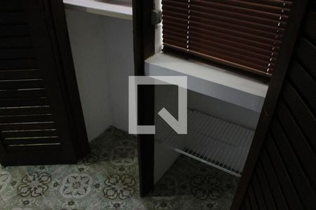 Apartamento para alugar com 165m², 3 quartos e 1 vagaCorredor - Armário