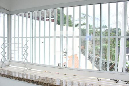 Apartamento para alugar com 165m², 3 quartos e 1 vagaÁrea de Serviço