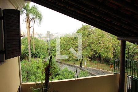 Apartamento para alugar com 165m², 3 quartos e 1 vagaVista da Sacada