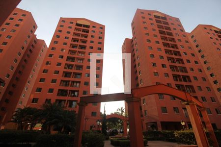 Apartamento para alugar com 64m², 3 quartos e 1 vagaFachada do bloco