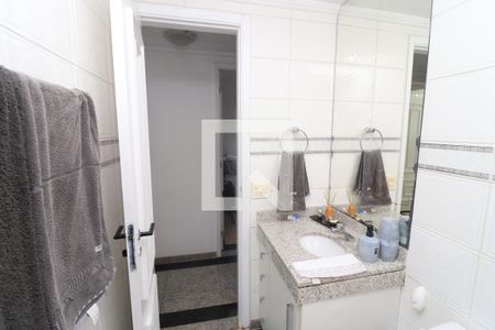Apartamento à venda com 84m², 3 quartos e 2 vagasBanheiro