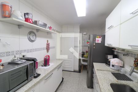 Apartamento à venda com 84m², 3 quartos e 2 vagasCozinha