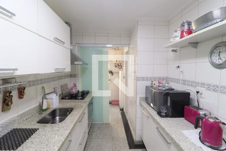Apartamento à venda com 84m², 3 quartos e 2 vagasCozinha