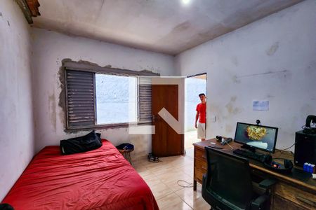 Suíte de casa à venda com 4 quartos, 186m² em Jardim Santos Dumont, São Paulo