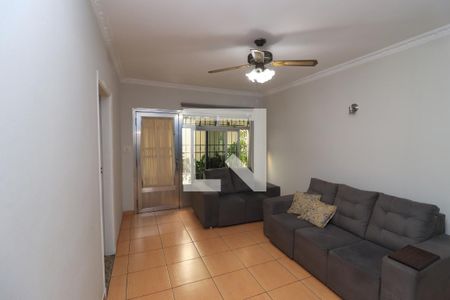 Sala de casa à venda com 3 quartos, 420m² em Vila Granada, São Paulo