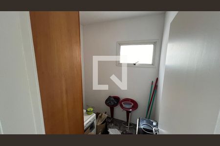 Apartamento para alugar com 262m², 3 quartos e 4 vagas Apartamento para alugar com 262m², 3 quartos e 4 vagasQuarto de Serviço