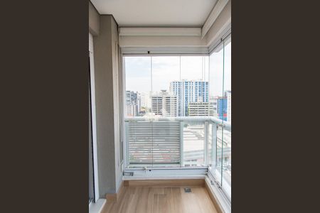 Apartamento para alugar com 80m², 2 quartos e 2 vagas Apartamento para alugar com 80m², 2 quartos e 2 vagasVaranda da suíte 2