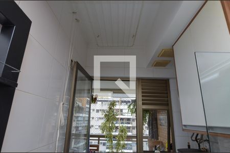 Apartamento à venda com 86m², 3 quartos e 1 vaga Apartamento à venda com 86m², 3 quartos e 1 vagaÁrea de serviço