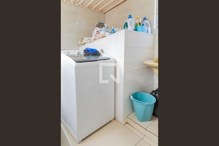 Apartamento à venda com 70m², 3 quartos e sem vagaÁrea de Serviço