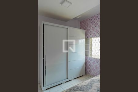 Quarto de apartamento à venda com 3 quartos, 70m² em Carmo, Belo Horizonte