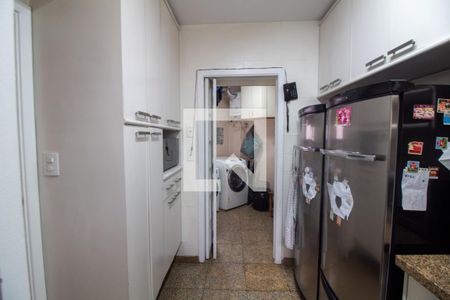 Apartamento à venda com 172m², 3 quartos e 2 vagasCozinha