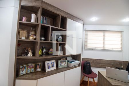 Apartamento à venda com 172m², 3 quartos e 2 vagasEscritório