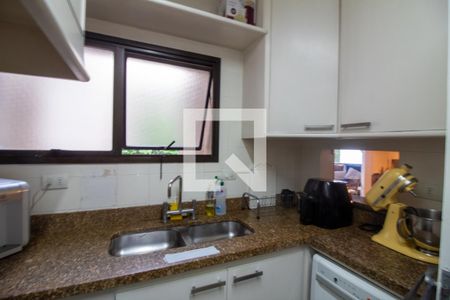 Apartamento à venda com 172m², 3 quartos e 2 vagasCozinha