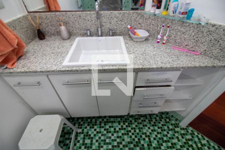 Apartamento à venda com 172m², 3 quartos e 2 vagasBanheiro