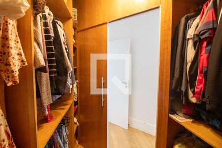 Apartamento à venda com 172m², 3 quartos e 2 vagasCloset da suíte