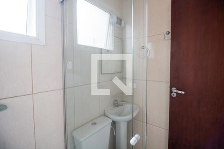 Casa de condomínio à venda com 90m², 3 quartos e 2 vagasBanheiro