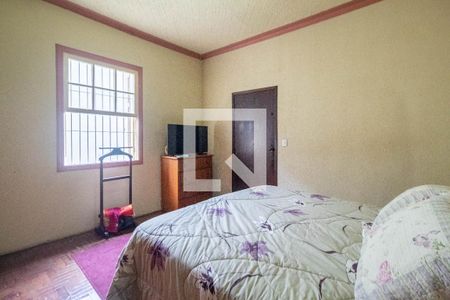 Casa à venda com 200m², 4 quartos e 3 vagas Casa à venda com 200m², 4 quartos e 3 vagasQuarto 2