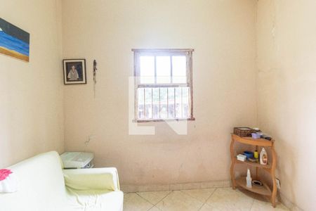 Casa à venda com 200m², 4 quartos e 3 vagas Casa à venda com 200m², 4 quartos e 3 vagasQuarto 4