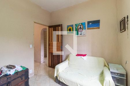 Casa à venda com 200m², 4 quartos e 3 vagas Casa à venda com 200m², 4 quartos e 3 vagasQuarto 4