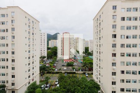 Vista do Quarto 1 de apartamento para alugar com 2 quartos, 50m² em Jacarepaguá, Rio de Janeiro