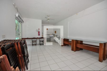 Apartamento para alugar com 50m², 2 quartos e 1 vagaÁrea comum 