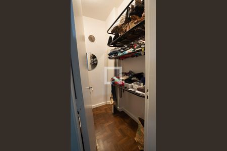 Closet quarto 1 de apartamento para alugar com 3 quartos, 90m² em Flamengo, Rio de Janeiro