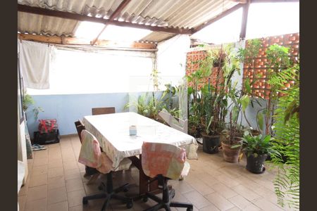 Casa à venda com 390m², 7 quartos e sem vagaQuintal Casa 1