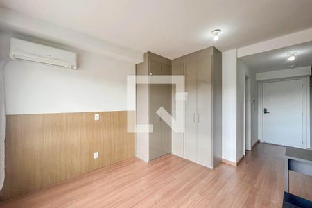 Sala/Quarto de apartamento à venda com 1 quarto, 27m² em Partenon, Porto Alegre