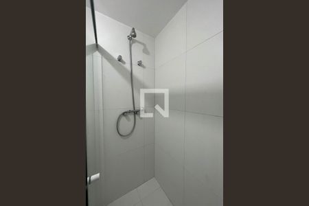 Apartamento à venda com 27m², 1 quarto e 1 vaga Apartamento à venda com 27m², 1 quarto e 1 vagaBanheiro