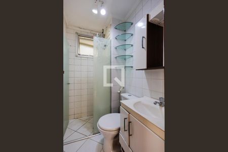 Banheiro de apartamento à venda com 2 quartos, 58m² em Vila Amélia, São Paulo