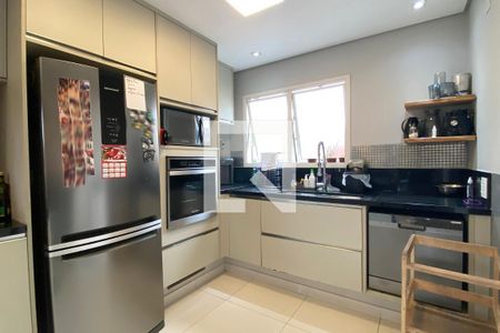 Casa de condomínio à venda com 360m², 4 quartos e 4 vagasCozinha