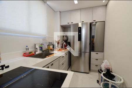 Apartamento à venda com 136m², 2 quartos e 2 vagasCozinha