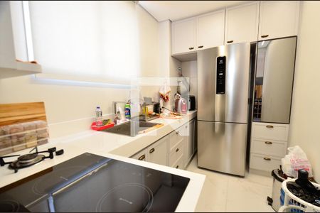 Apartamento à venda com 136m², 2 quartos e 2 vagasCozinha