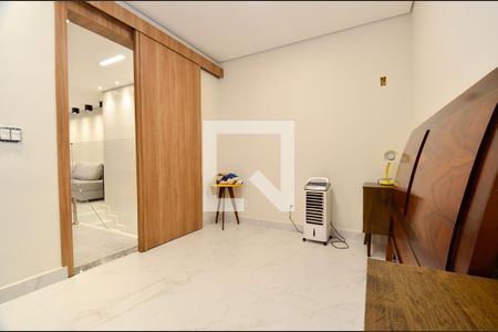 Apartamento à venda com 136m², 2 quartos e 2 vagasQuarto2