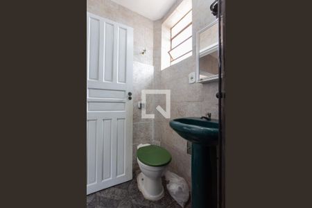 Apartamento para alugar com 120m², 2 quartos e sem vaga Apartamento para alugar com 120m², 2 quartos e sem vagaBanheiro